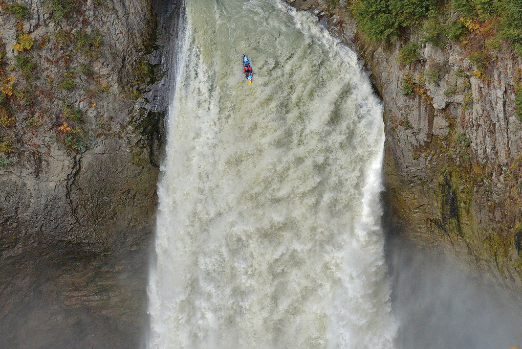 Paddler Aniol Serrasoles was only four years old when TLC’s breakout hit “Don’t go chasing waterfalls” spent seven weeks at number one on the Billboard Top 100. | Feature photo: Steve Rogers